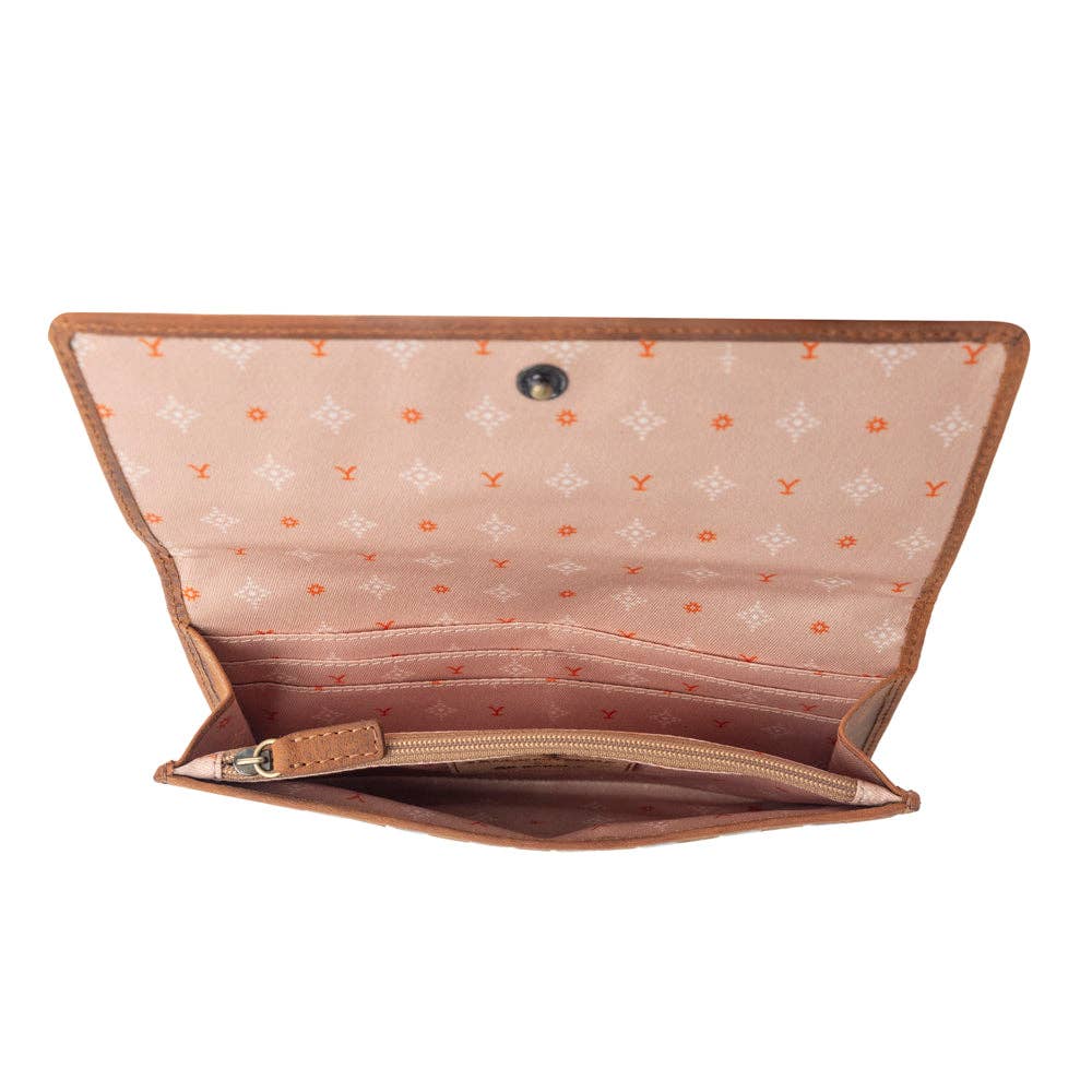 Yellowstone Sienna Stockyard Hairon Leather Women’s Purse in Cream Cocoa: Cream Cocoa