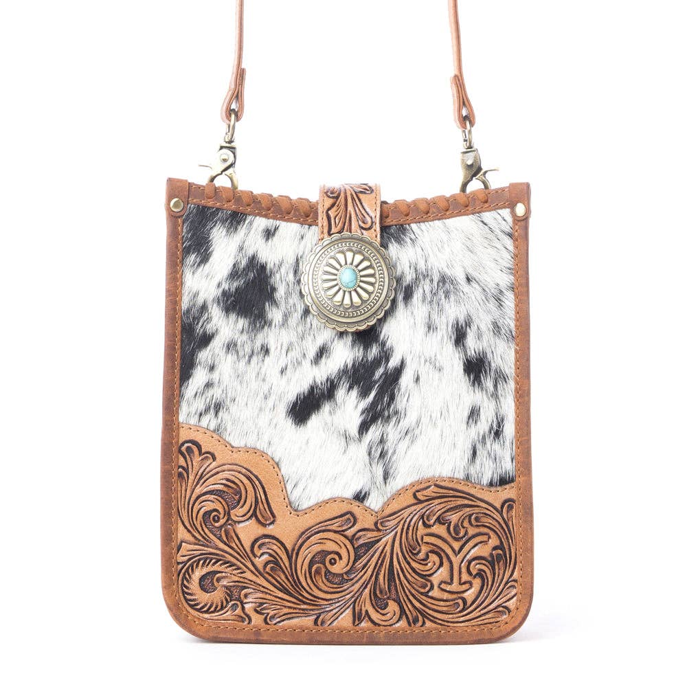 Yellowstone Snowfield Handtooled Bag in Cream Auburn